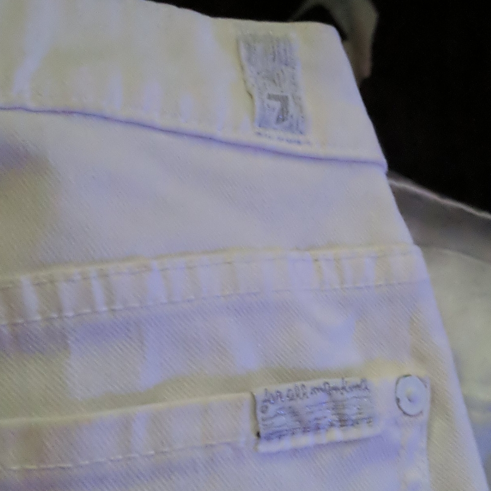 Jeans - Picture 4 of 4